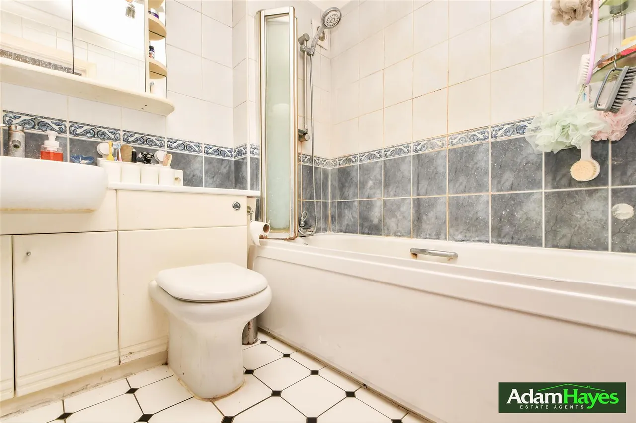 Dale Grove, North Finchley, N12, photo 6