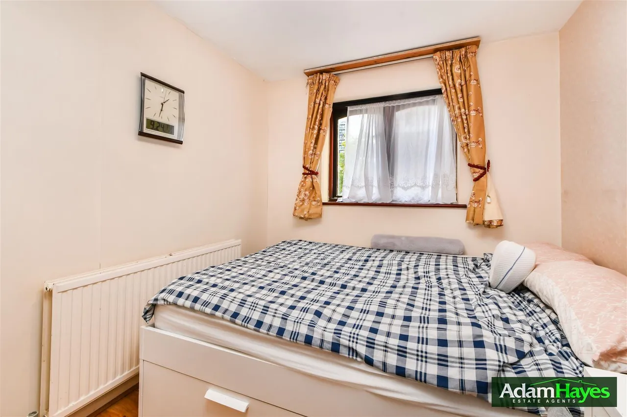 Dale Grove, North Finchley, N12, photo 5