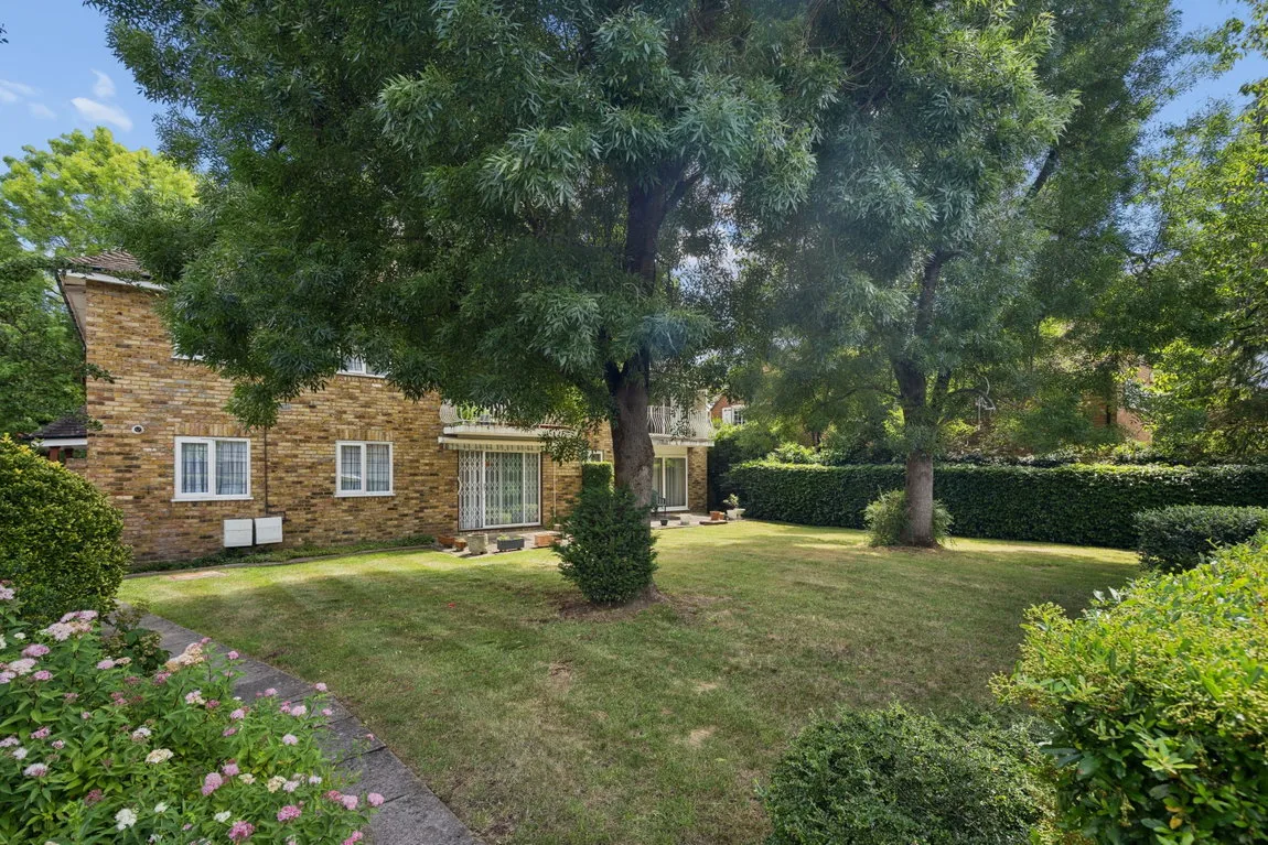 Mistletoe Lodge, Pinner, HA5, photo 11