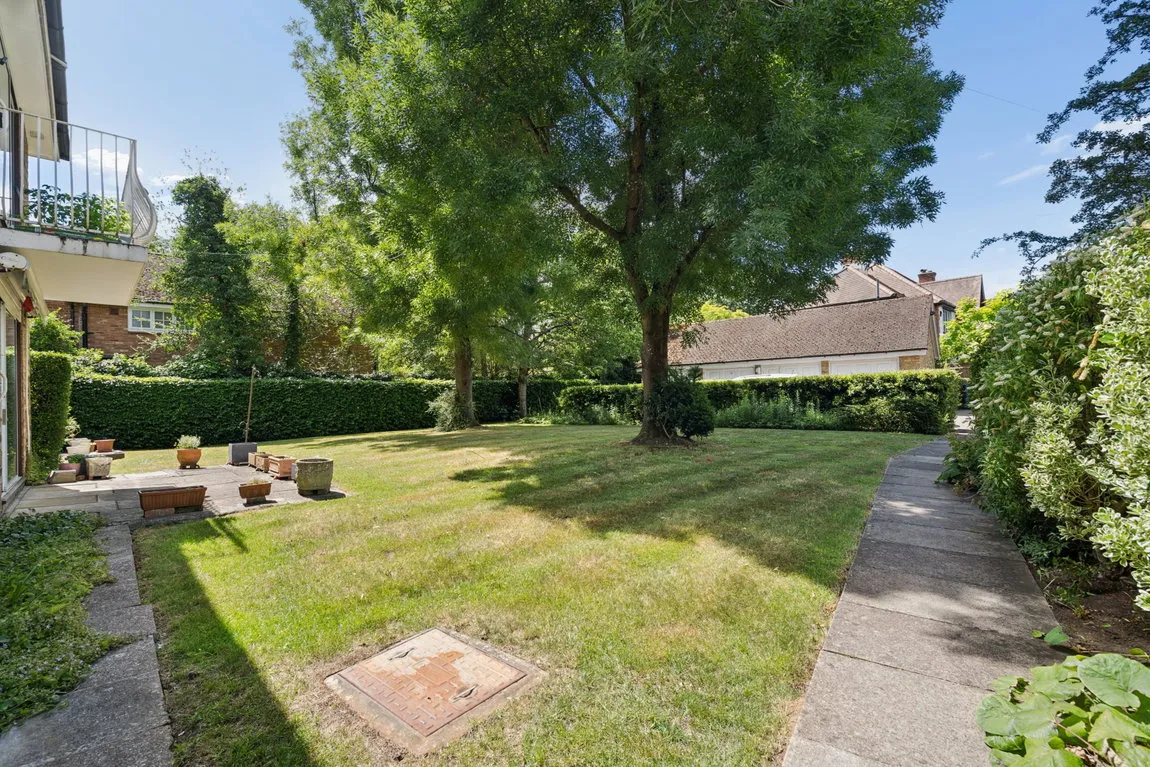 Mistletoe Lodge, Pinner, HA5, photo 10