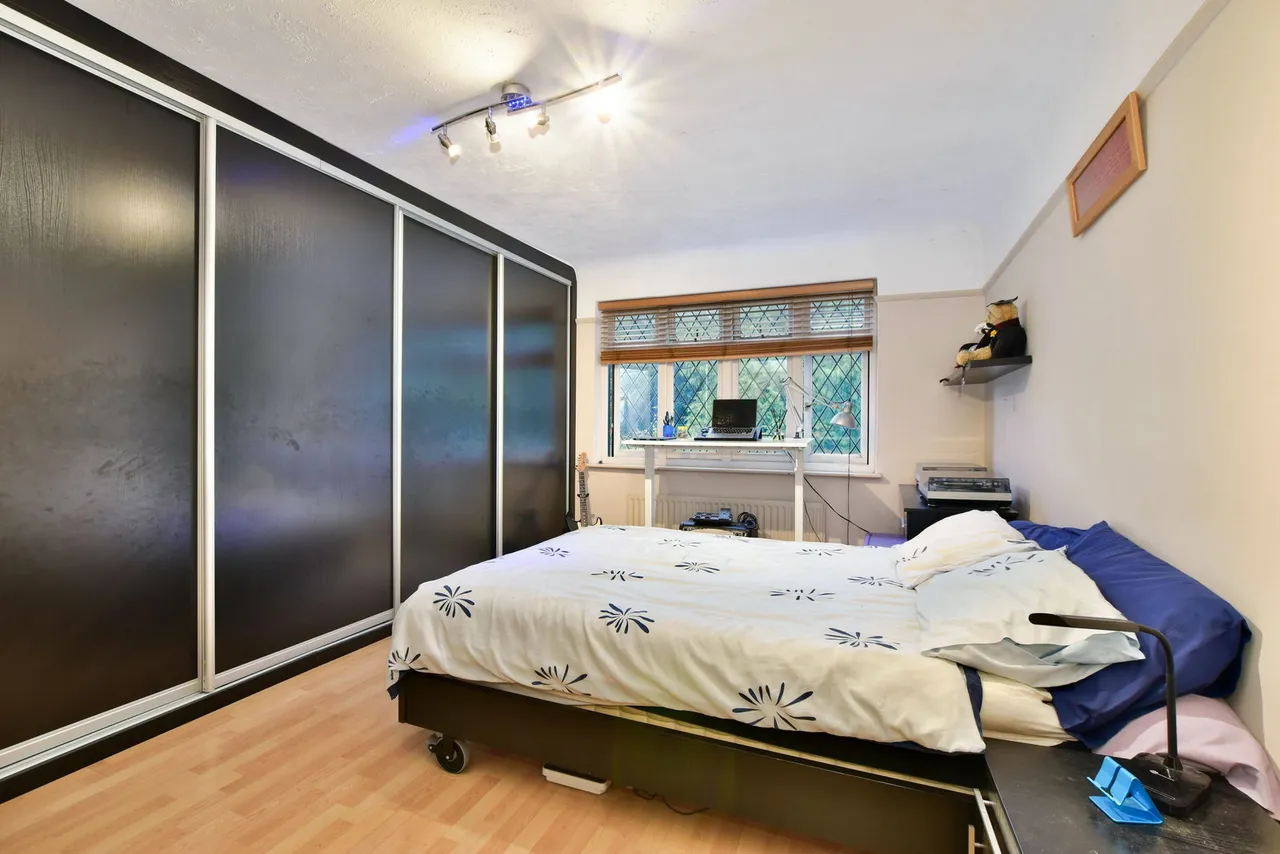 Gordon Avenue, Stanmore, HA7 3QS, photo 10