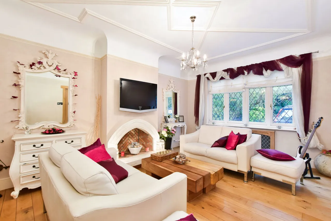 Gordon Avenue, Stanmore, HA7 3QS, photo 3