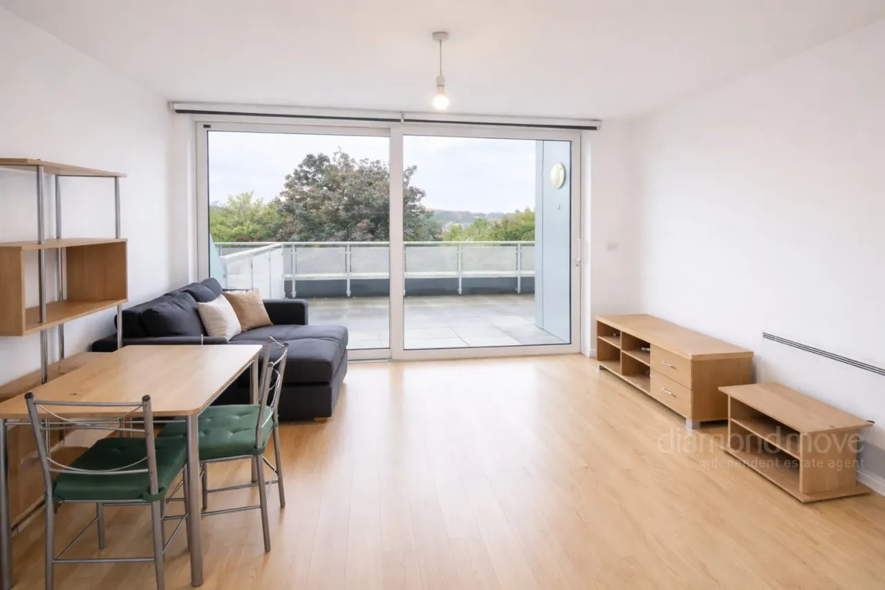 Prince Regent Road, Hounslow, TW3 1NB, photo 8