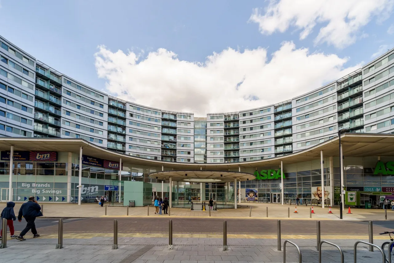 Prince Regent Road, Hounslow, TW3 1NB, photo 6