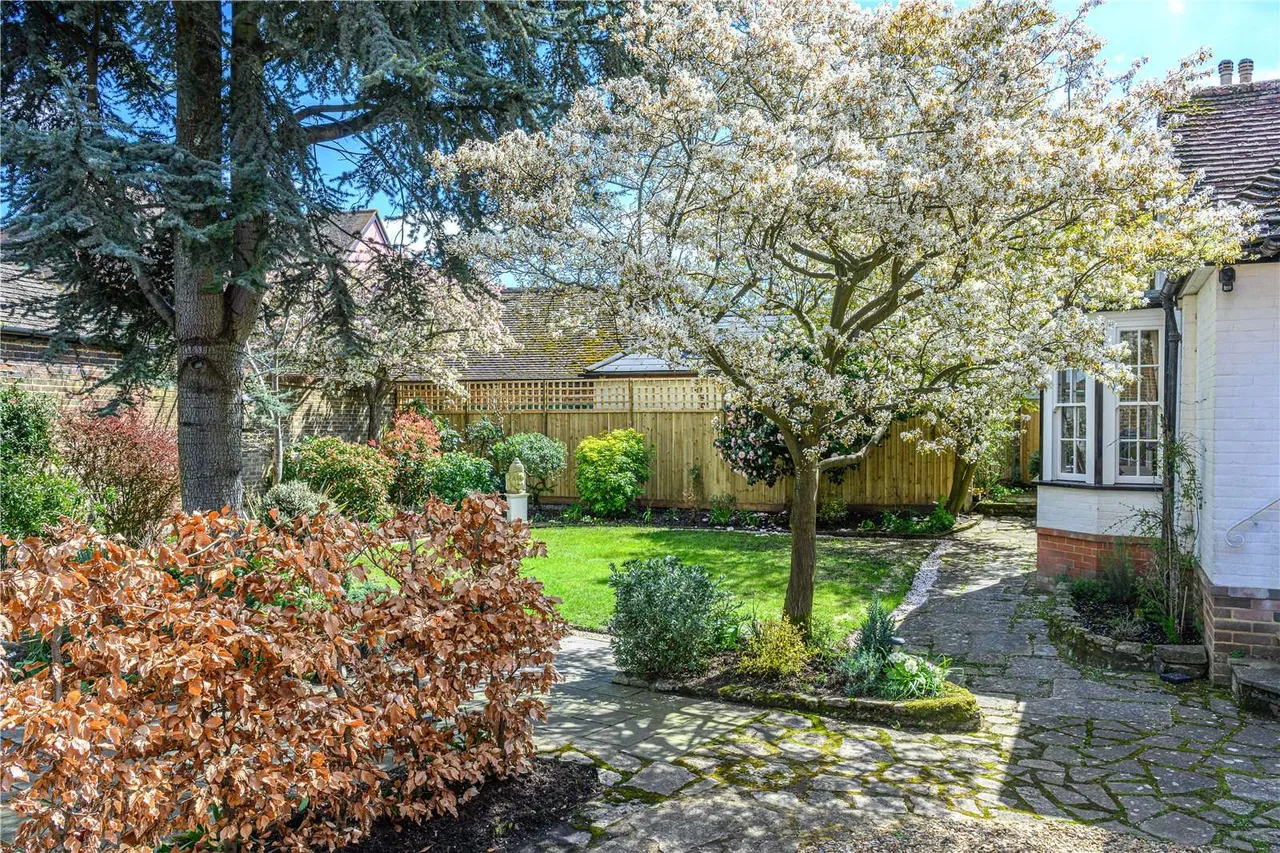 Quay Hill, Lymington, Hampshire, SO41 3AR, photo 11