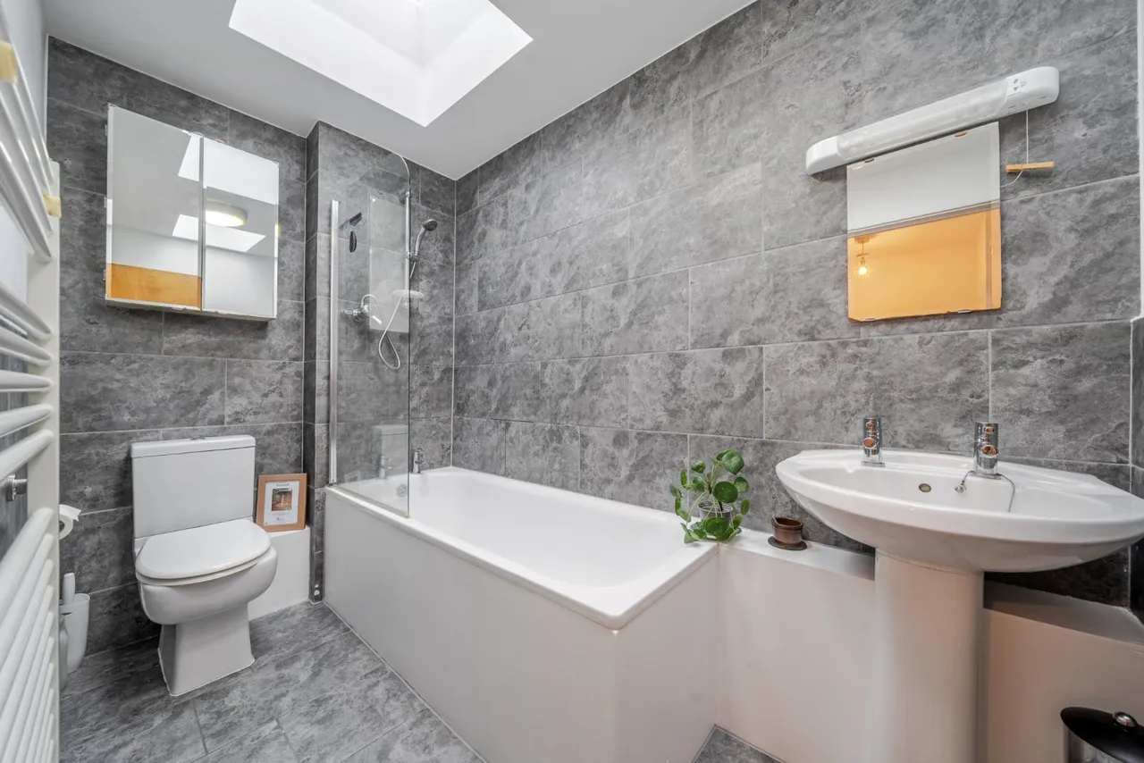Waterside Close, Bermondsey, SE16, photo 9