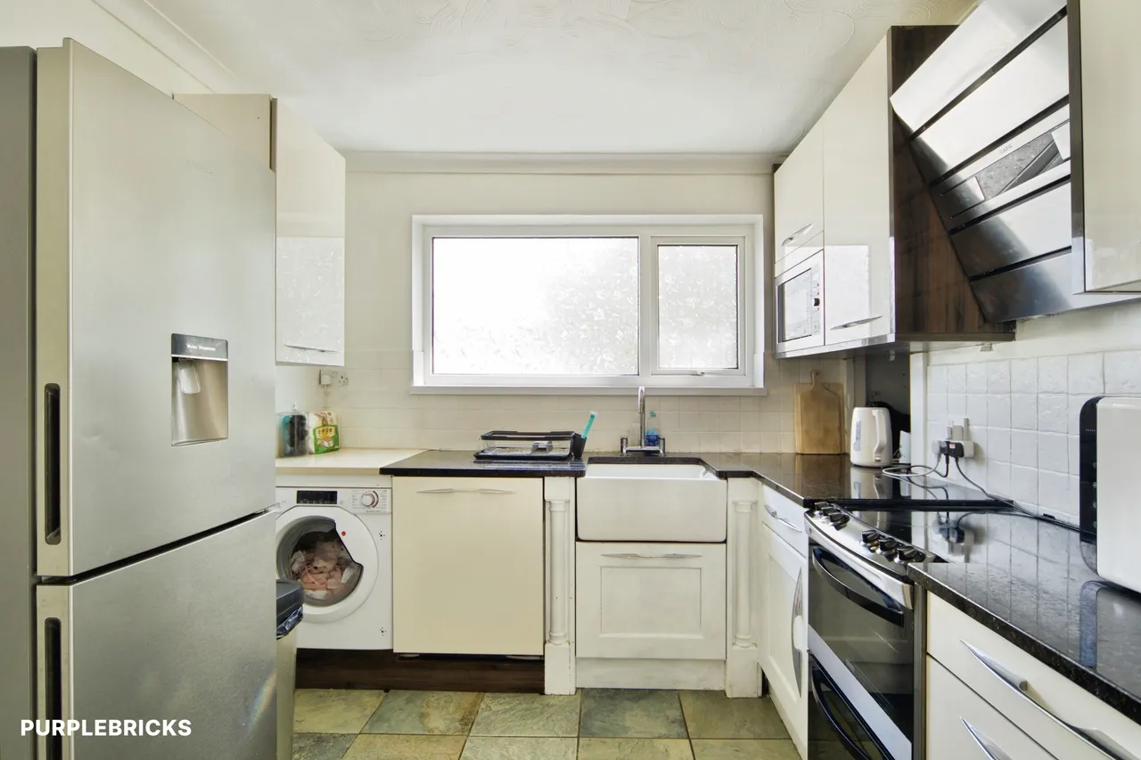 Queens Park Road, Romford, RM3, photo 6