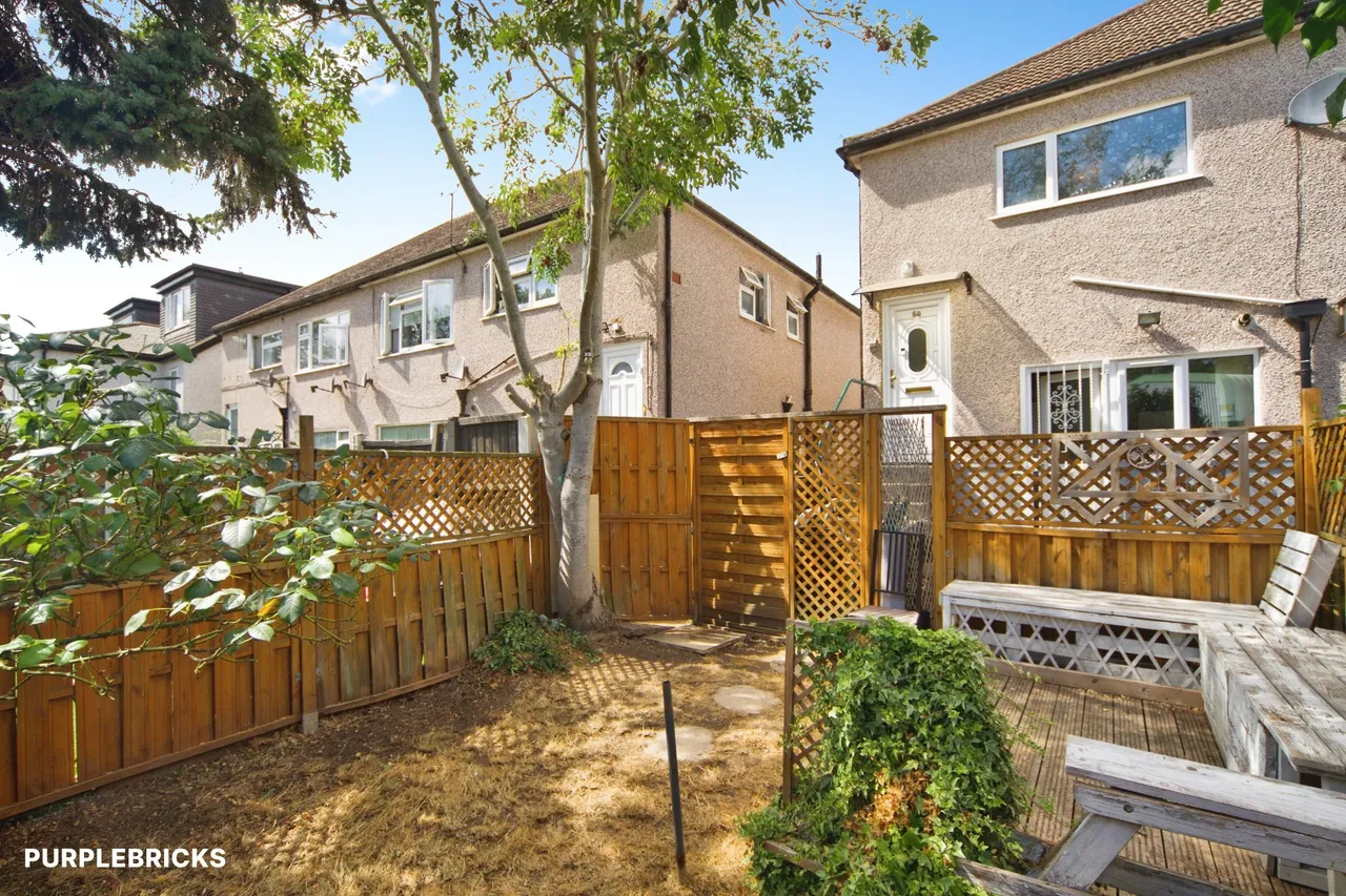 Queens Park Road, Romford, RM3, photo 28