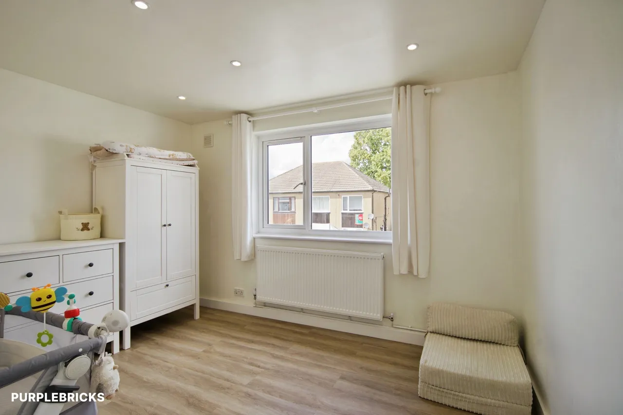 Queens Park Road, Romford, RM3, photo 20