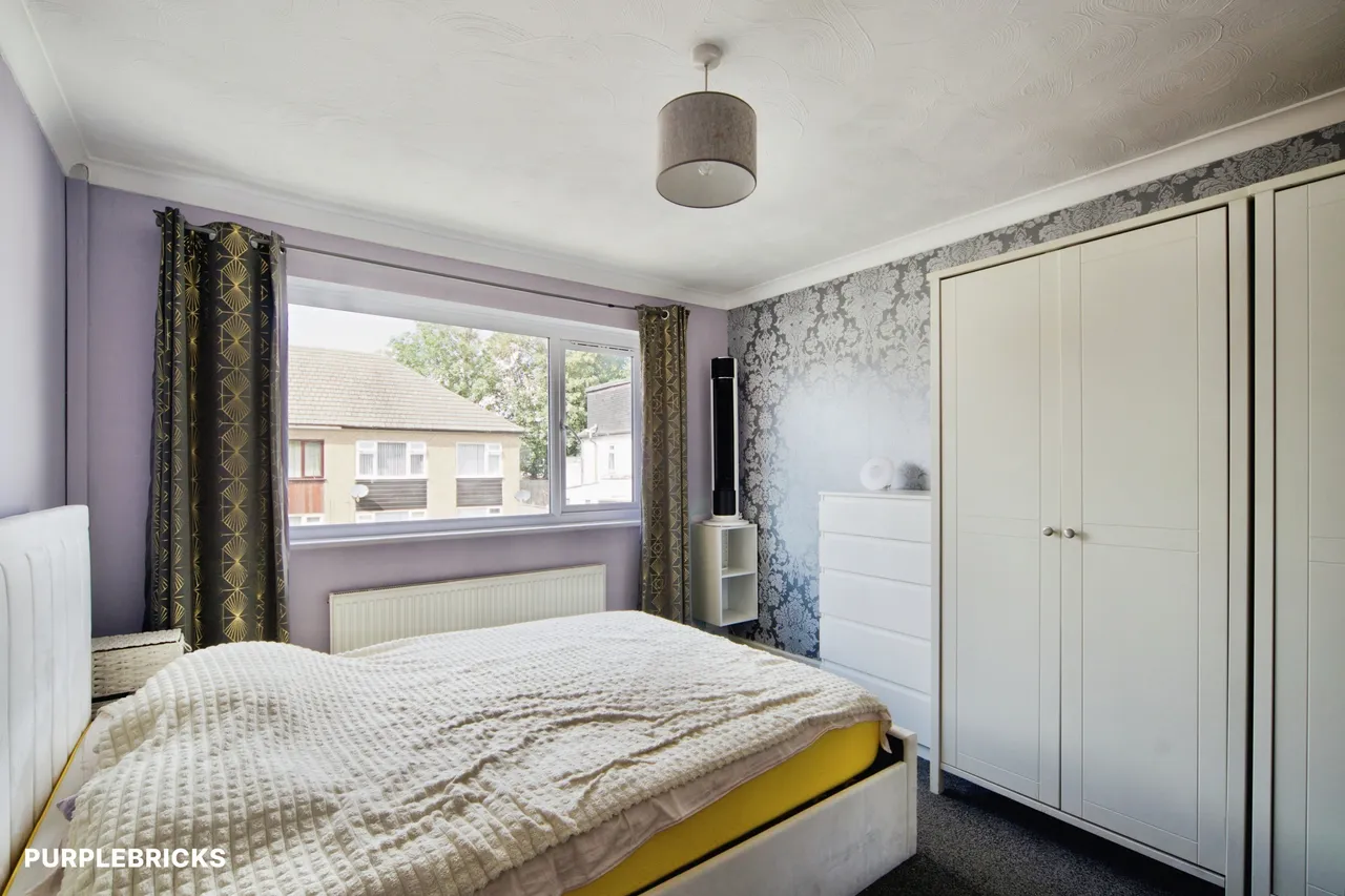 Queens Park Road, Romford, RM3, photo 17