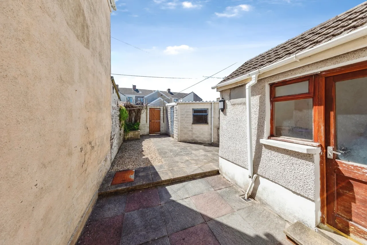 Downing Street, Llanelli, SA15, photo 17