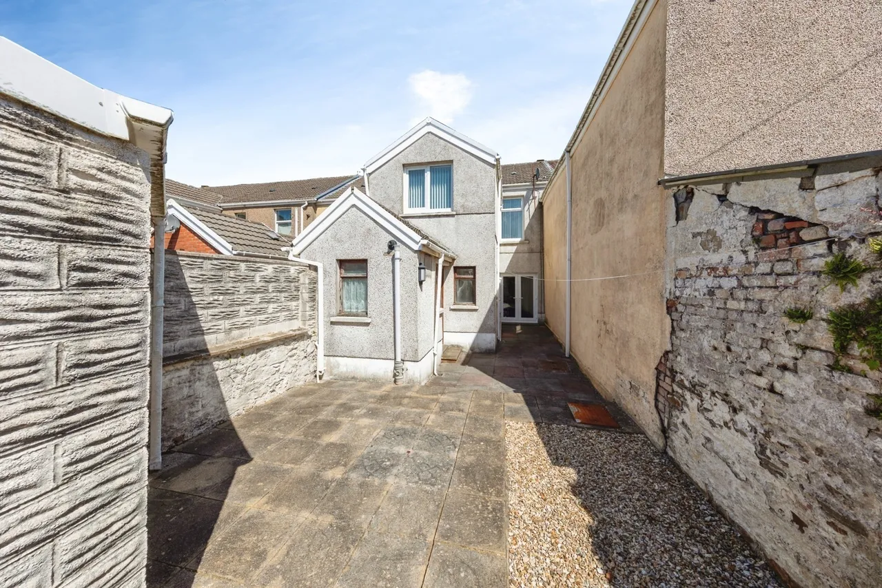 Downing Street, Llanelli, SA15, photo 18