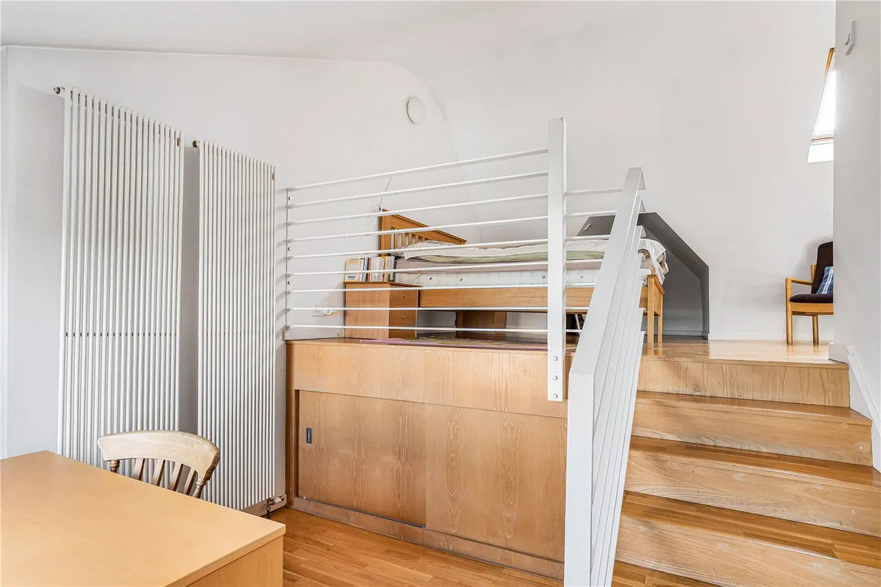 Rathcoole Avenue, London, N8, photo 24
