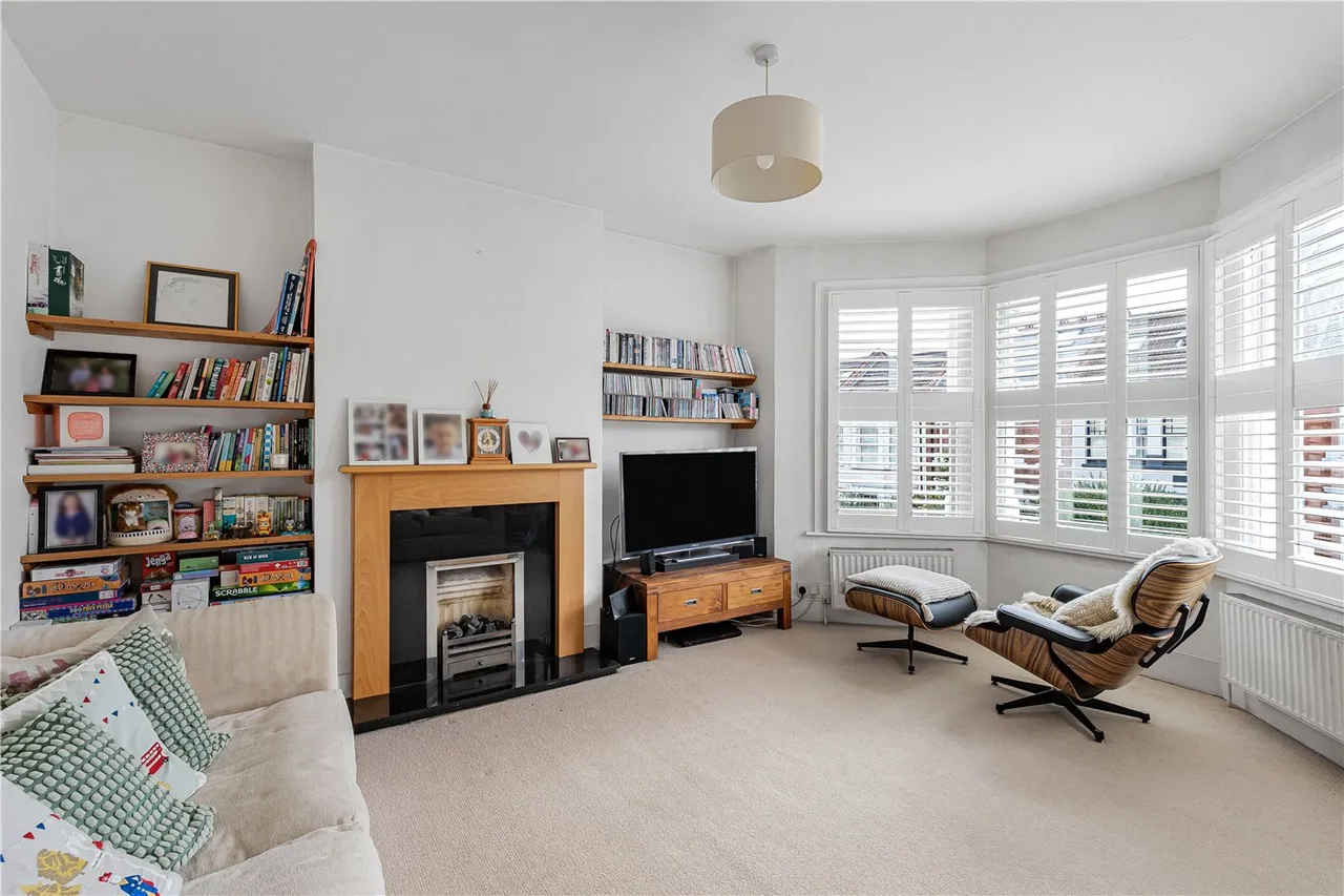 Rathcoole Avenue, London, N8, photo 15