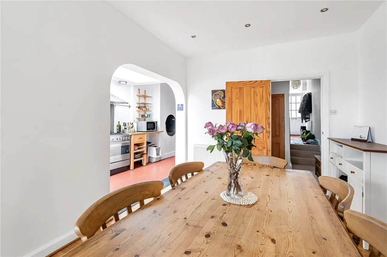 Rathcoole Avenue, London, N8, photo 14