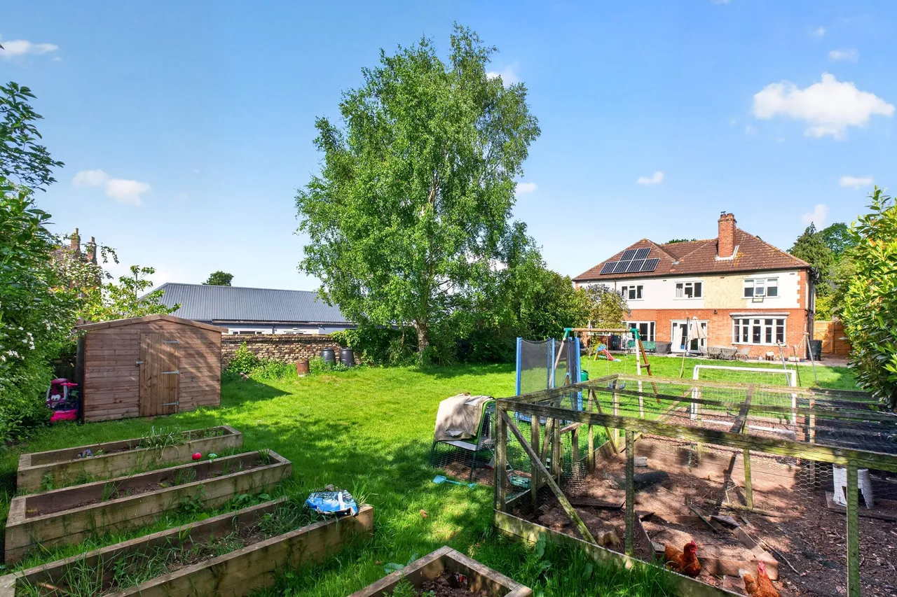 Woodville Road, Overseal, DE12, photo 27