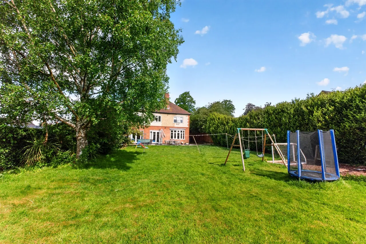 Woodville Road, Overseal, DE12, photo 6