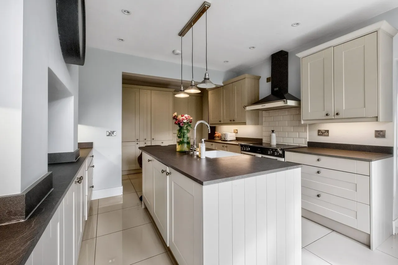 Woodville Road, Overseal, DE12, photo 8