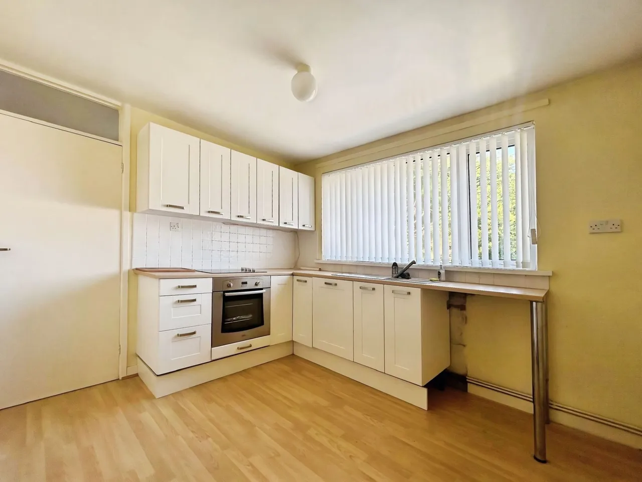 Heol-yr-Onnen, Bridgend, CF35, photo 2
