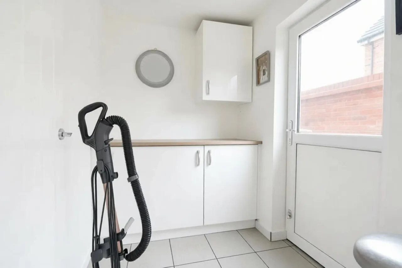 Bradshaw Drive, Congleton, photo 9