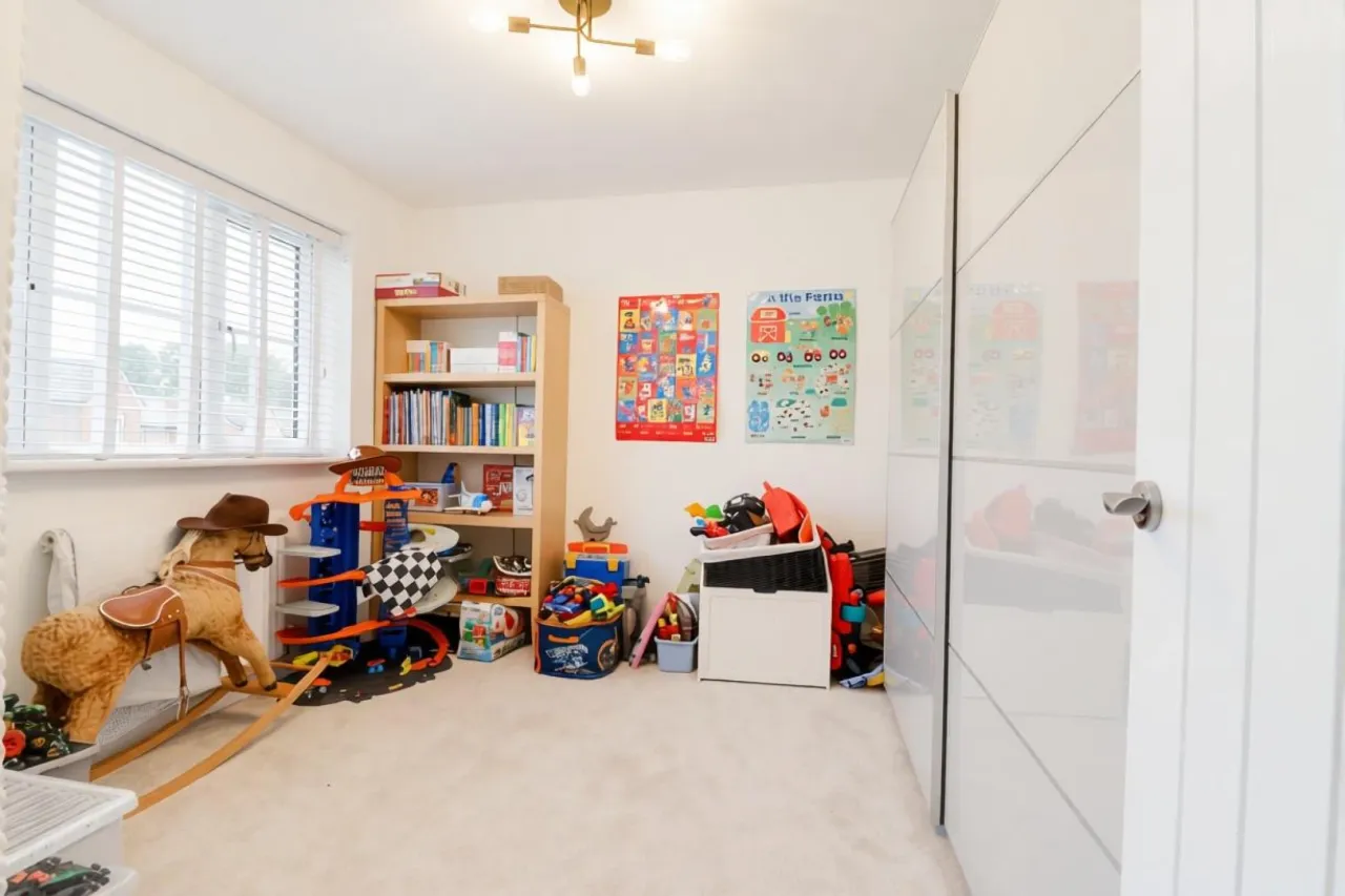Bradshaw Drive, Congleton, photo 13