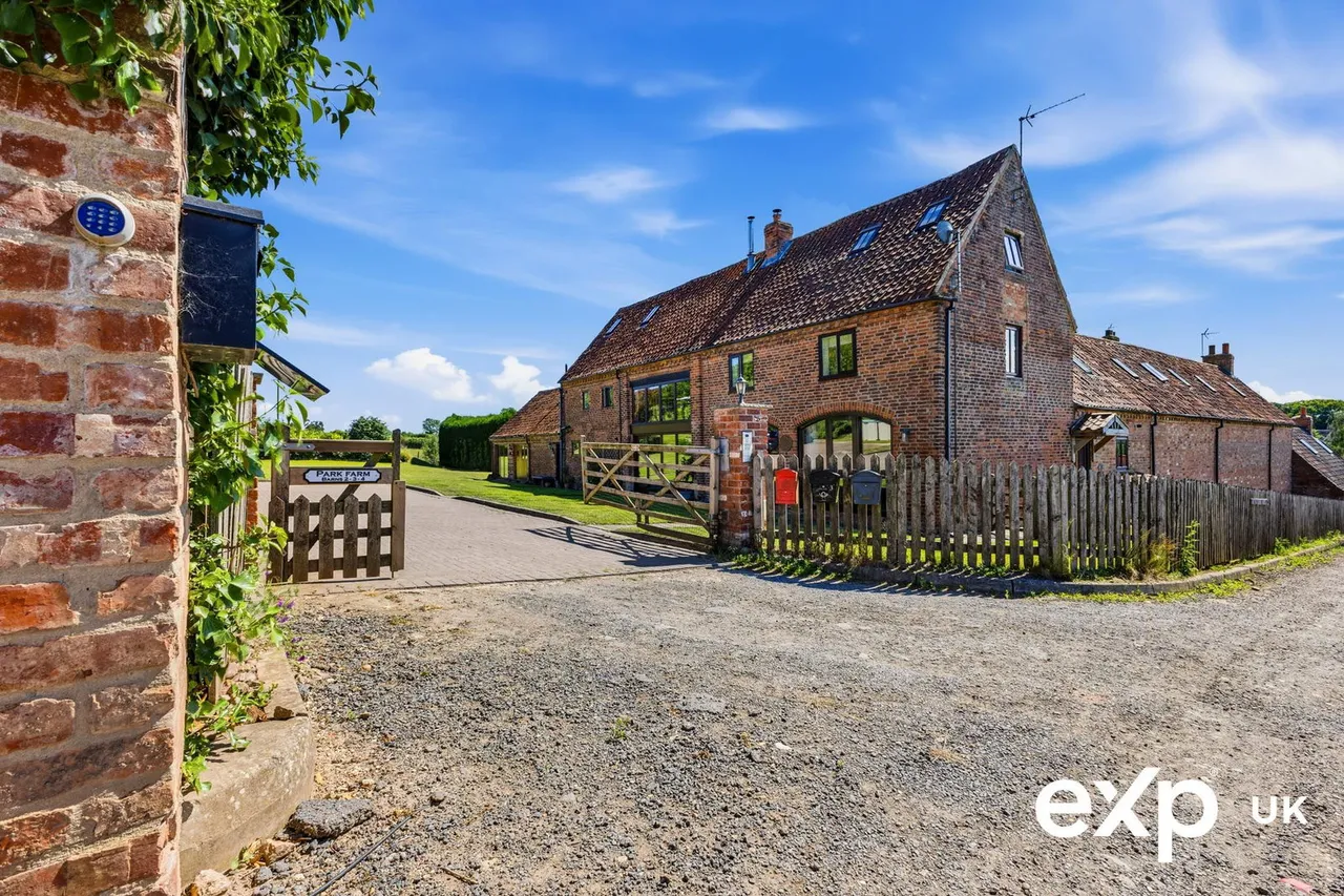 Park Farm, Wellow, NG22, photo 4