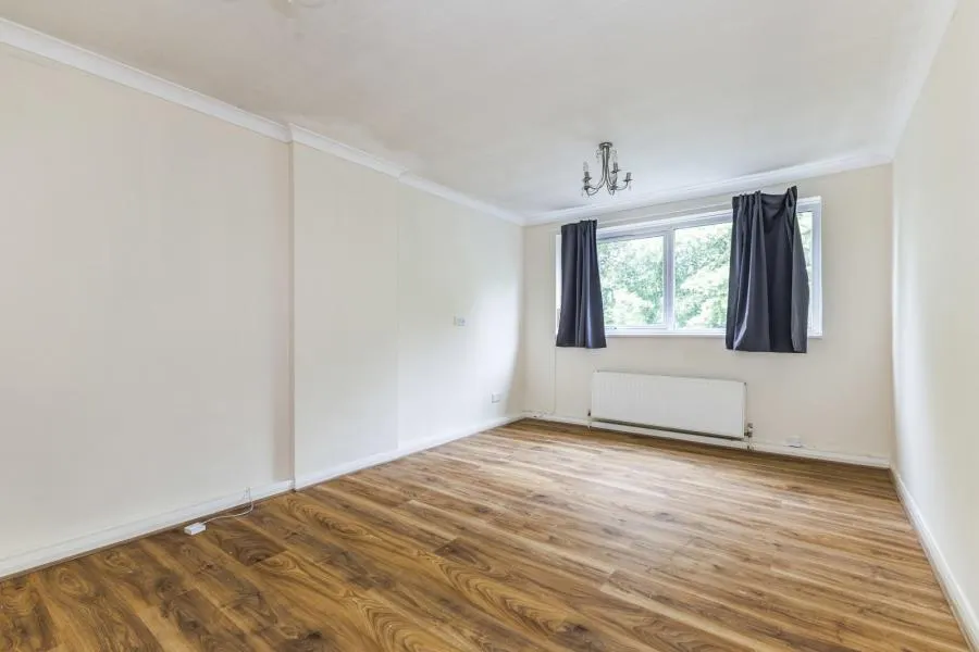 Onslow Gardens, Wallington, SM6, photo 2