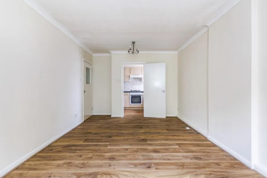 Onslow Gardens, Wallington, SM6, photo 3