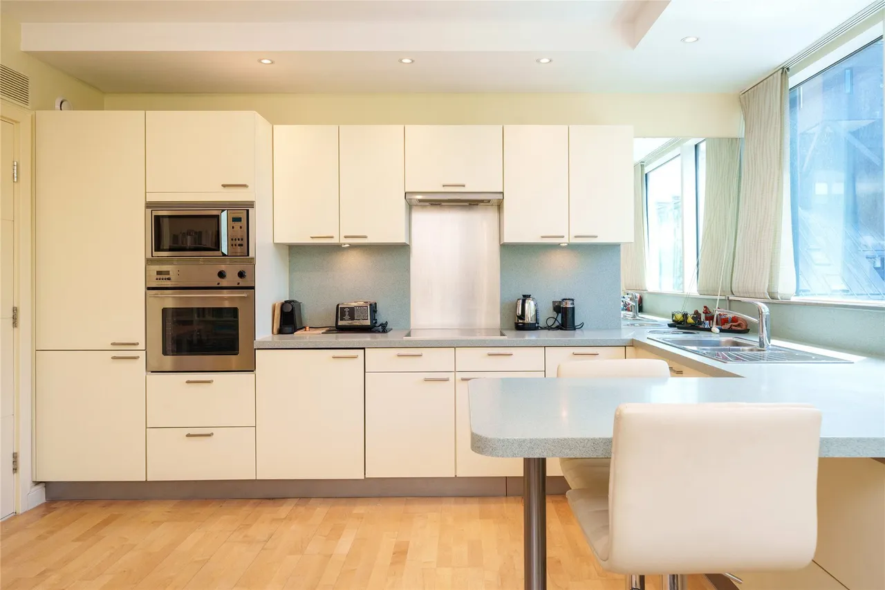 Grosvenor Road, The Panoramic, Westminster, London, SW1V, photo 11