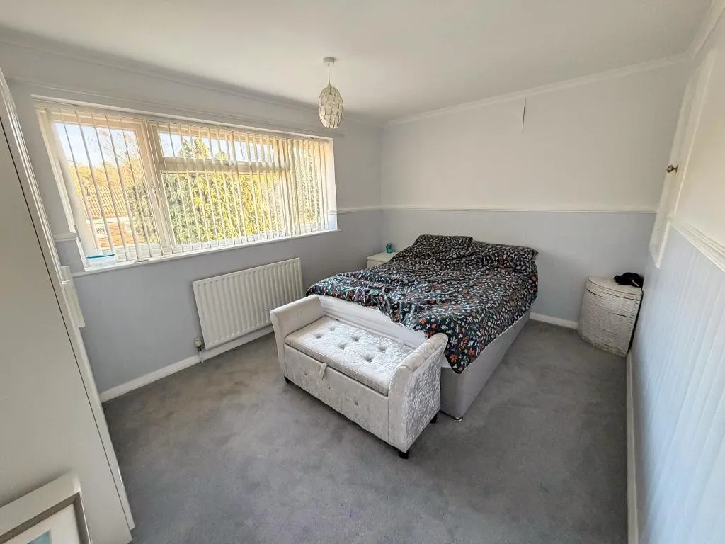 Curlew Close, South Croydon, photo 7