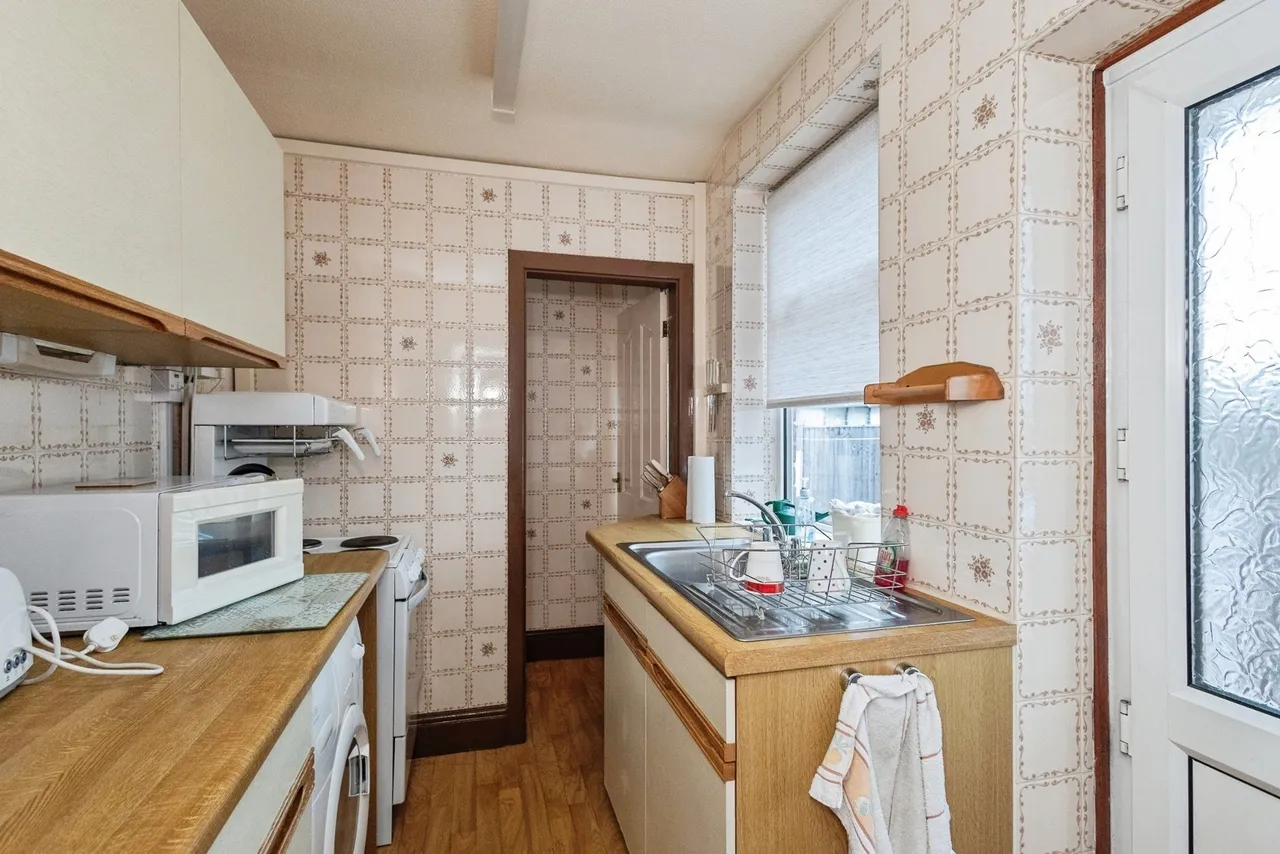Lodge Lane, Dukinfield, Greater Manchester, SK16, photo 11