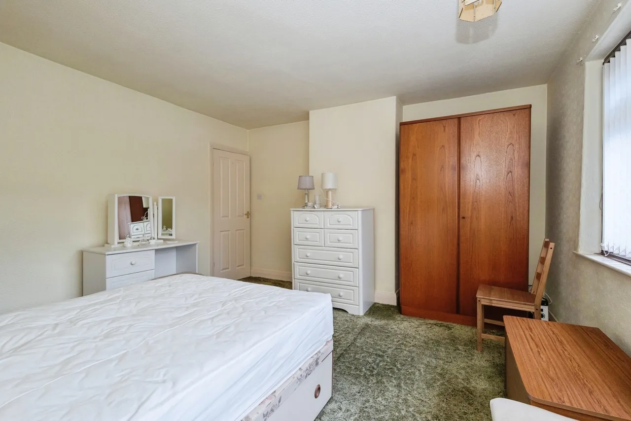 Lodge Lane, Dukinfield, Greater Manchester, SK16, photo 14