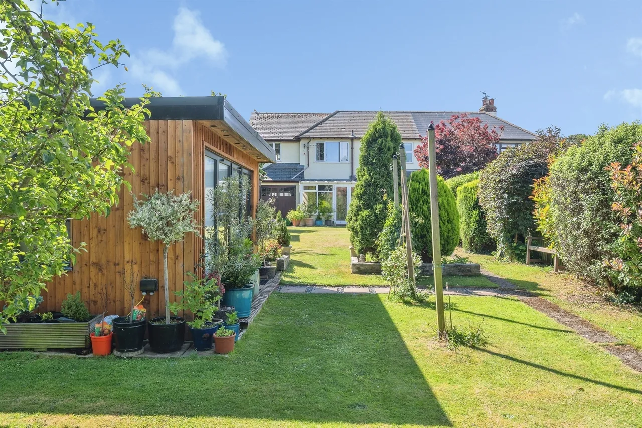 Half Acre, Williton, TA4, photo 17