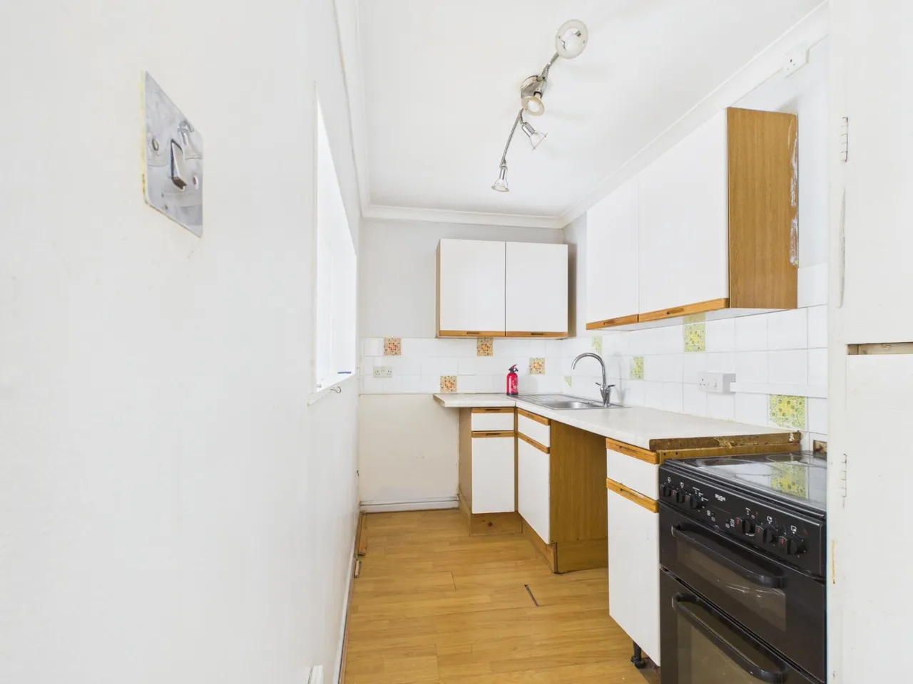 Hewett Rd, North End, PO2, photo 6