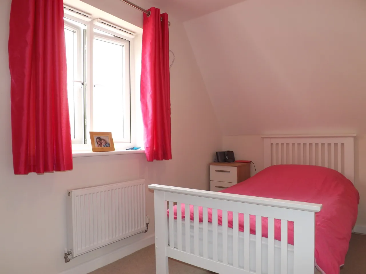 Airborne Drive, Derriford, PL6, photo 8