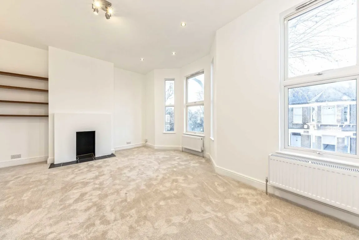 Acton Lane, W3, photo 2
