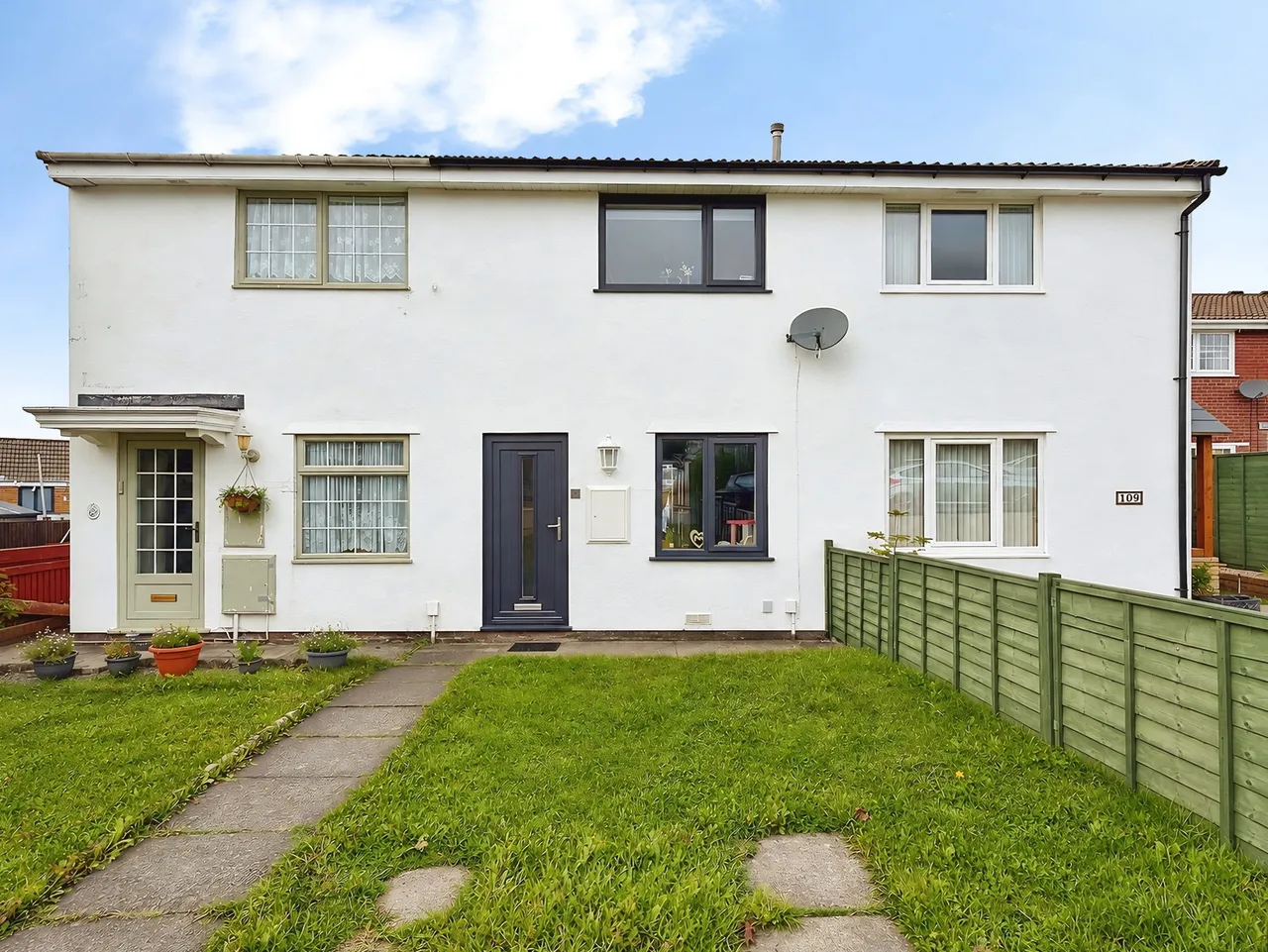 2 bed house for sale, Mackworth Drive, Cimla, SA11