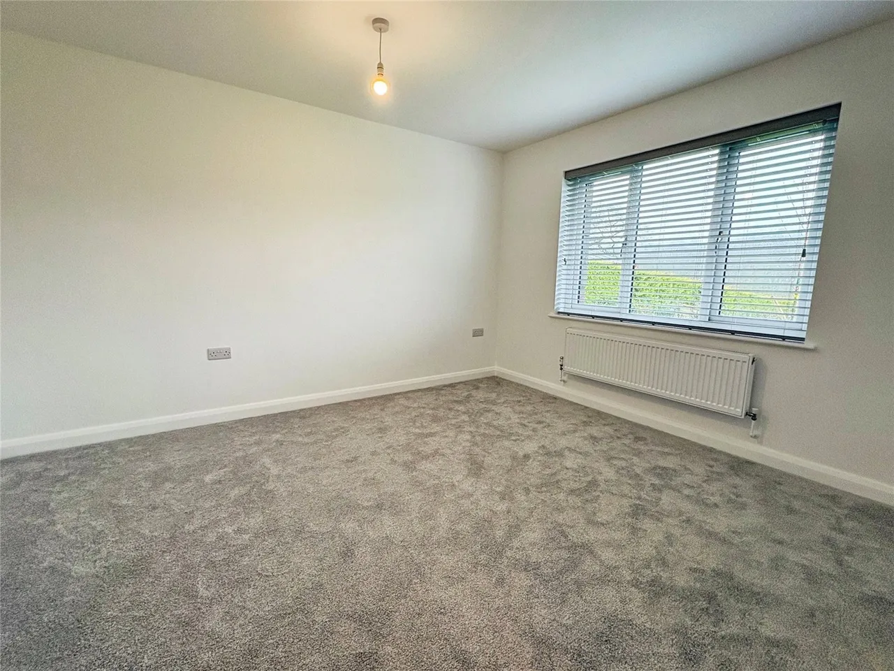 Cwmdulais Cwrt, Seven Sisters, SA10, photo 9