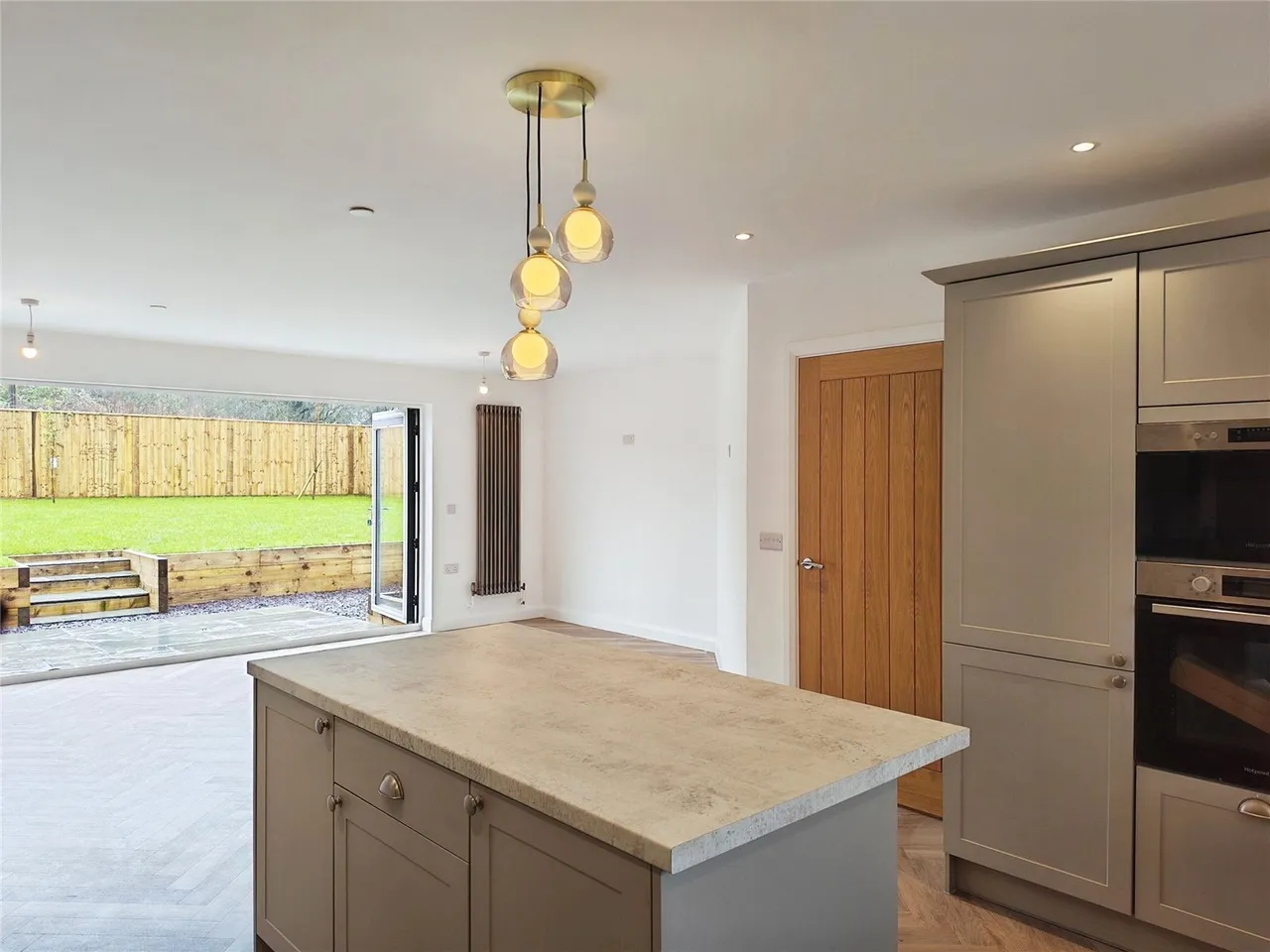 Cwmdulais Cwrt, Seven Sisters, SA10, photo 7