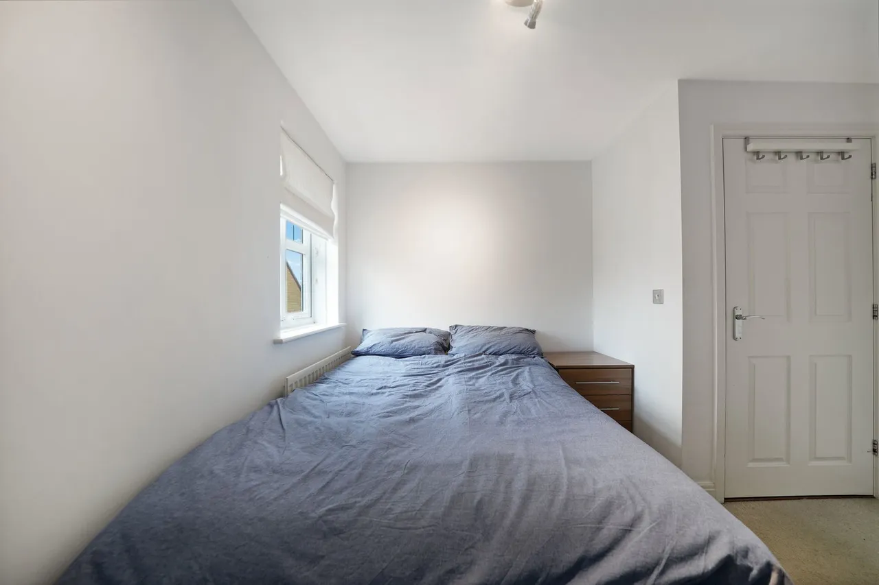 Arlington Green, Mill Hill East, NW7 1GW, photo 15