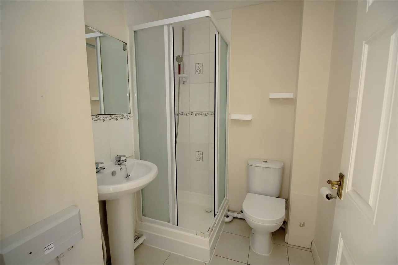 Edward Road, Alton, GU34, photo 8