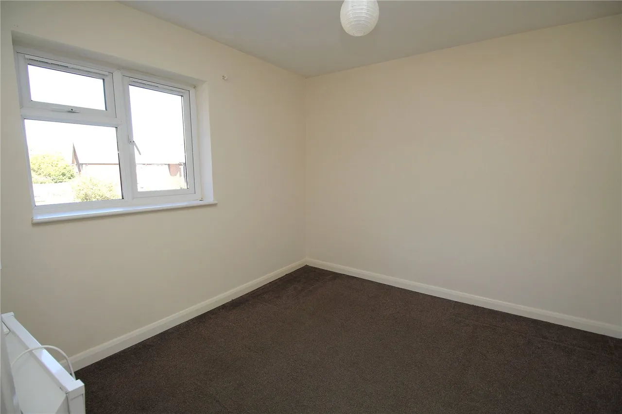 Edward Road, Alton, GU34, photo 6
