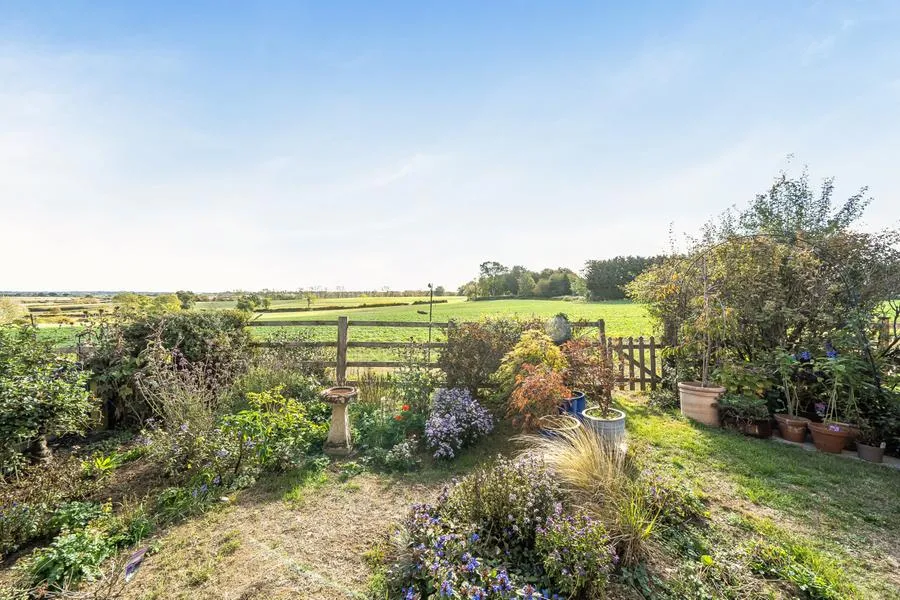 Mount Pleasant, Steeple Claydon, MK18, photo 14