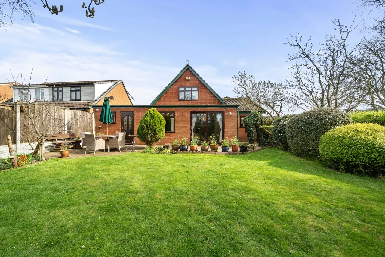 Hazelhurst Grove, Ashton-In-Makerfield, Wigan, Wigan, WN4 8RH, photo 25