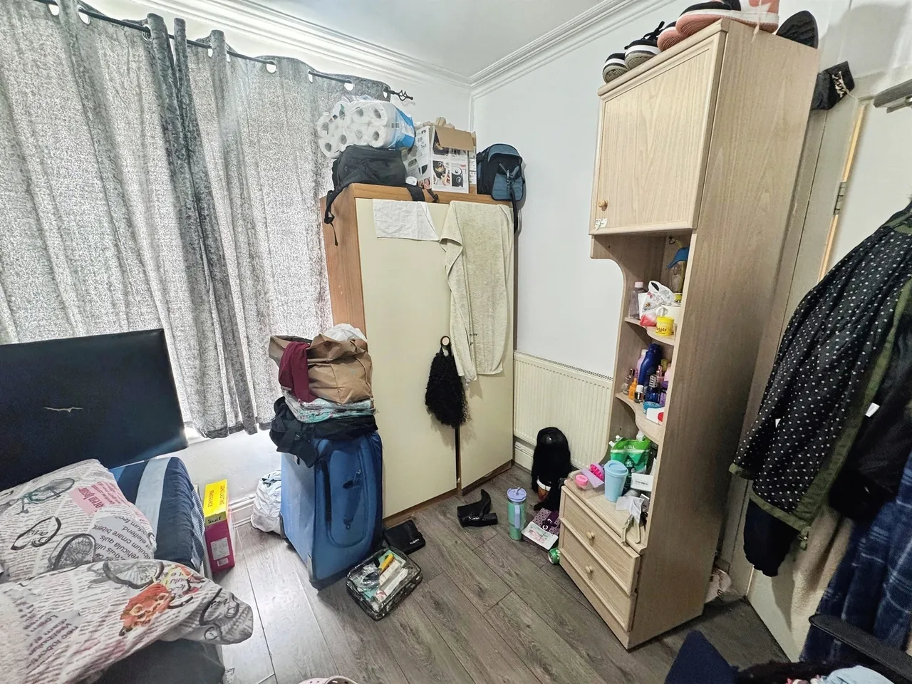 King Street, Pontypridd, CF37, photo 8