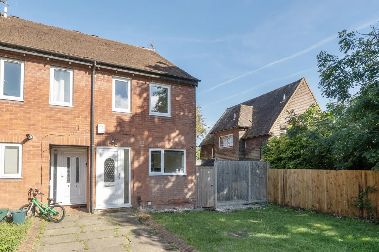 Maycock Grove, Northwood, HA6, photo 12
