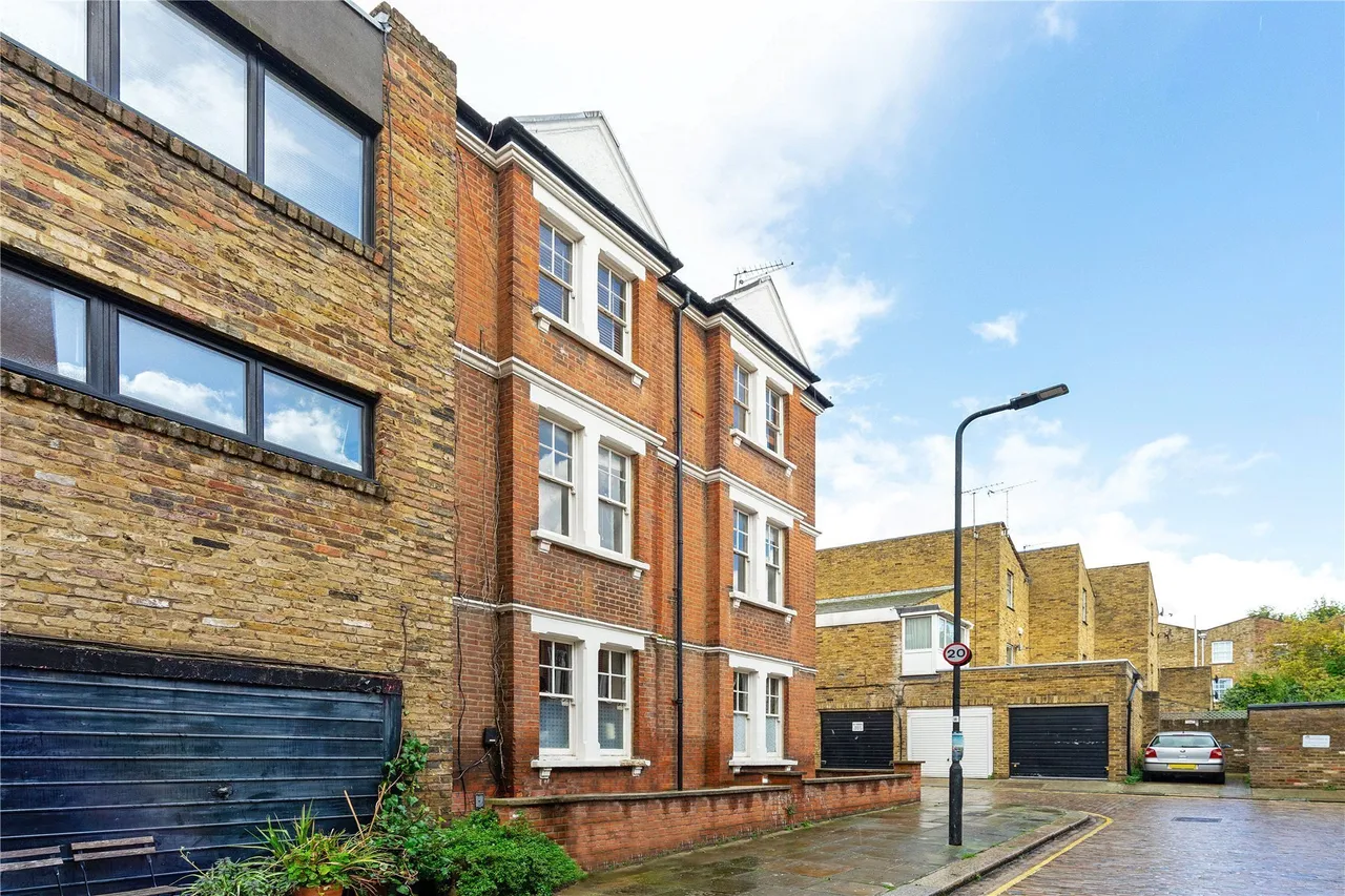 1 bed flat for sale, Jeffreys Place, Camden, NW1