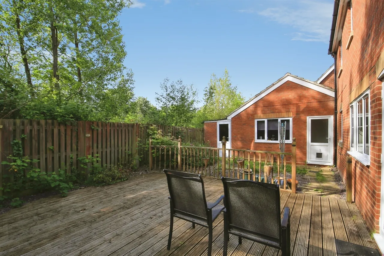 Magistrates Road, Hampton Vale, Peterborough, photo 12