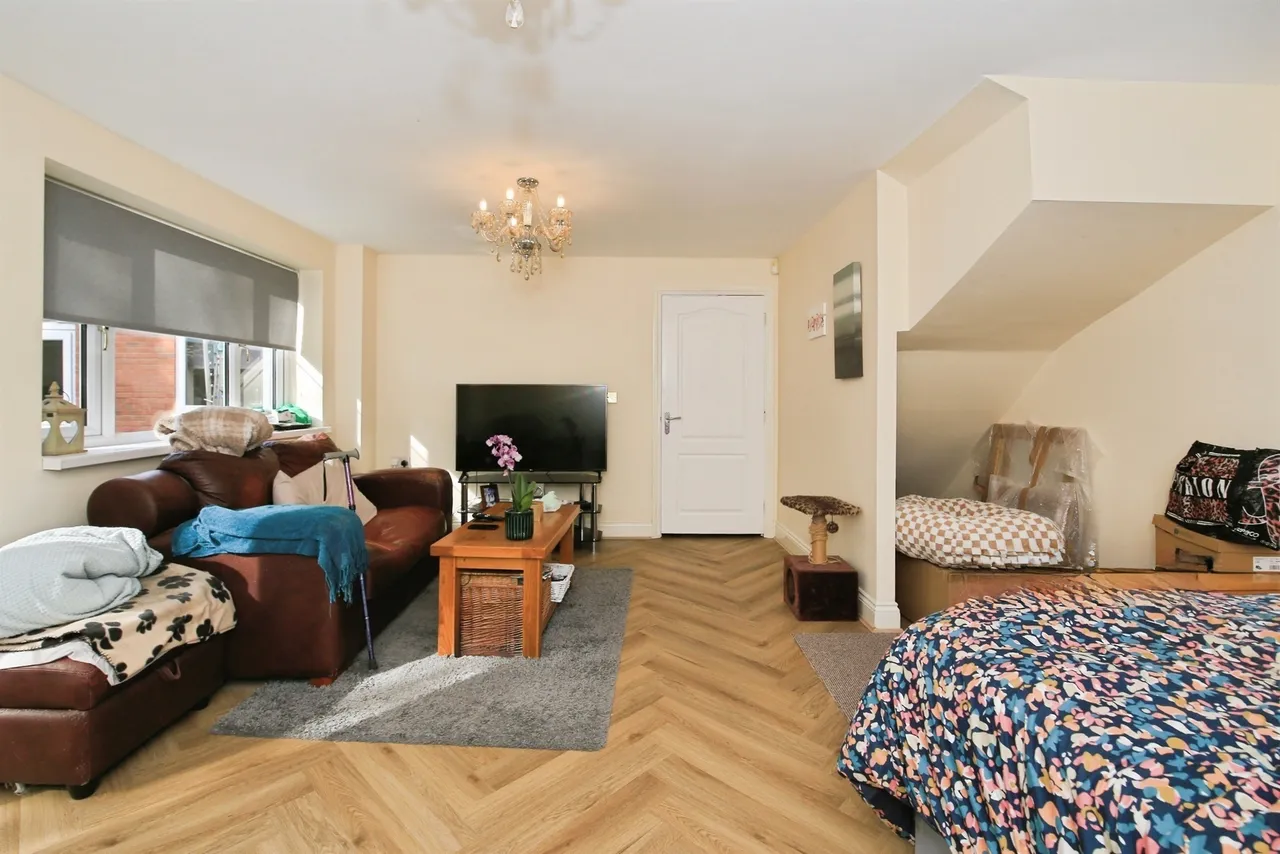 Magistrates Road, Hampton Vale, Peterborough, photo 4