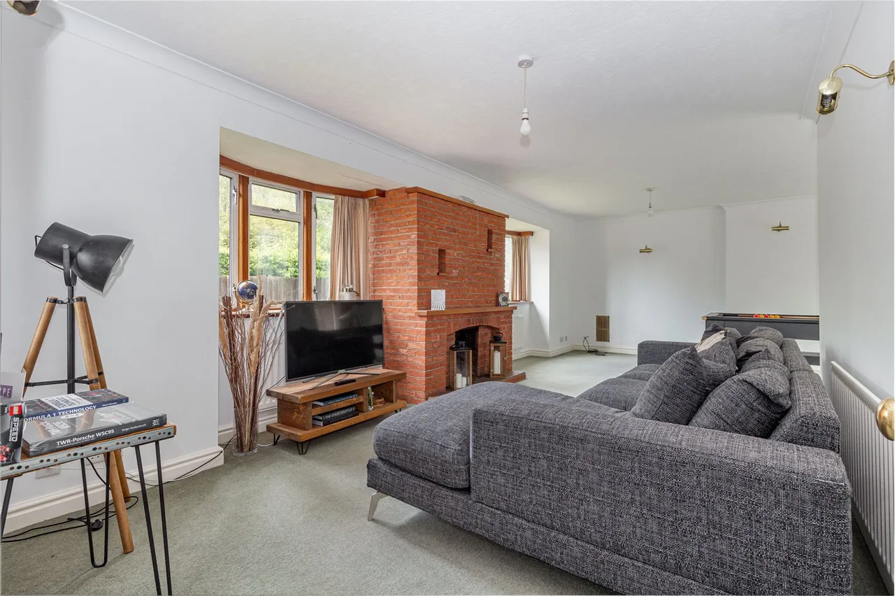 Birmingham Road, Mappleborough Green, Studley, Warwickshire, B80 7BS, photo 2